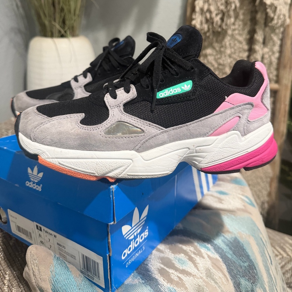 Adidas Wmns Falcon 'Light Granite' - 8.5
